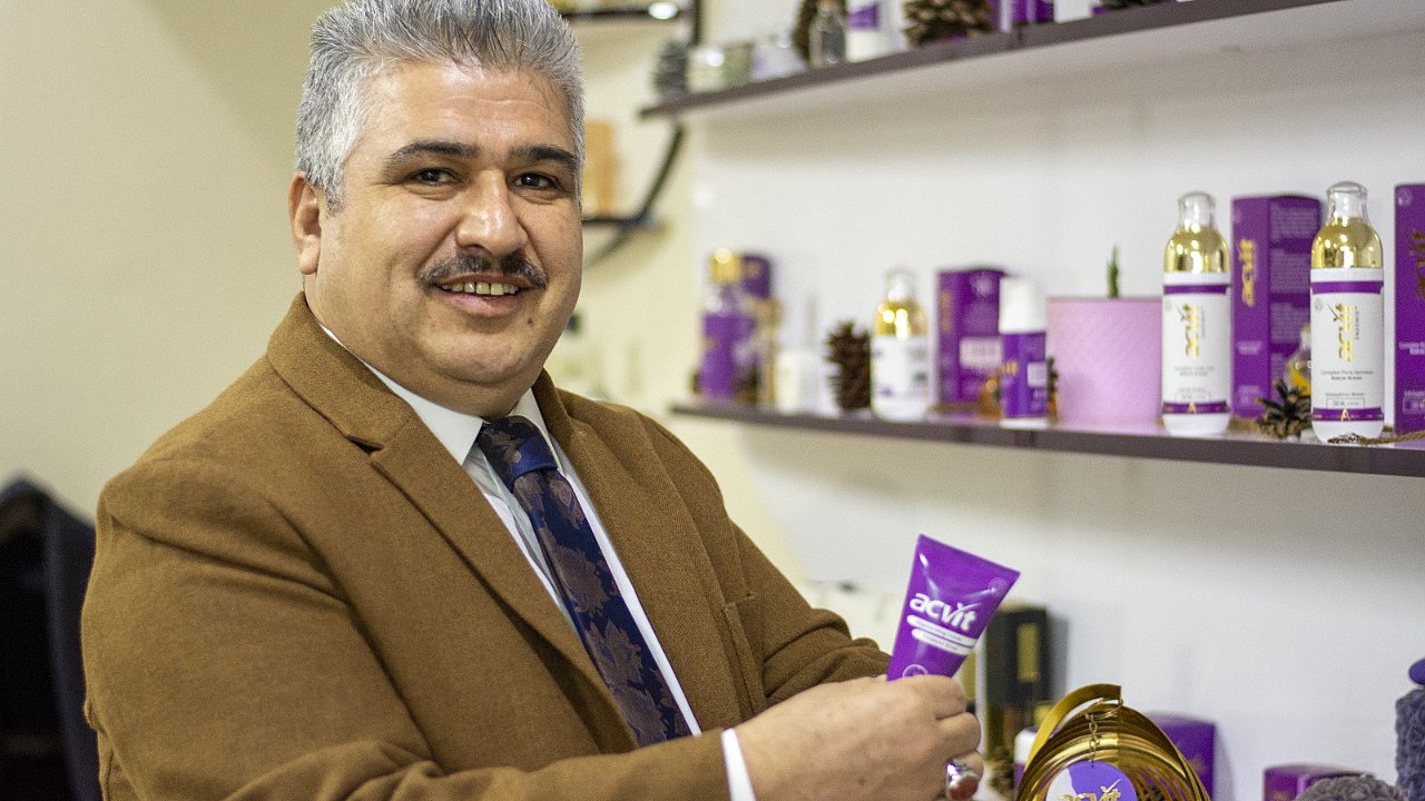 Ünlüler Yerli ve Milli Acvit'i tercih etmeye başladı