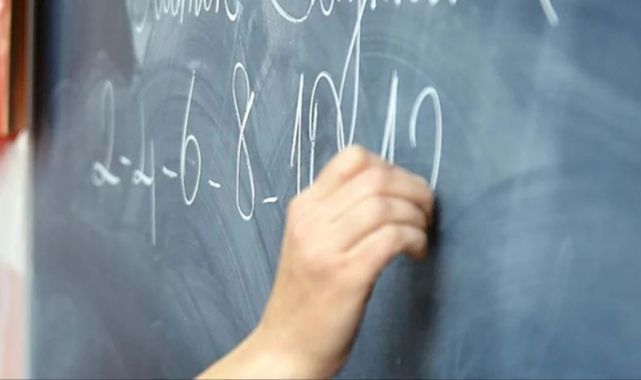 Sözleşmeli öğretmenlik alımı düzenlemesi Resmi Gazete'de