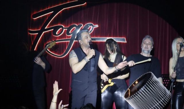 Emre Altuğ ile Fogo Live'ta "Aşk şarkıları"