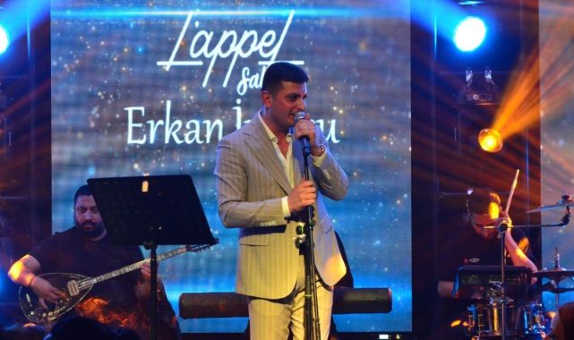 Erkan İncesu, Lapel Sahne’de Müzik Tutkusunu Taçlandırdı