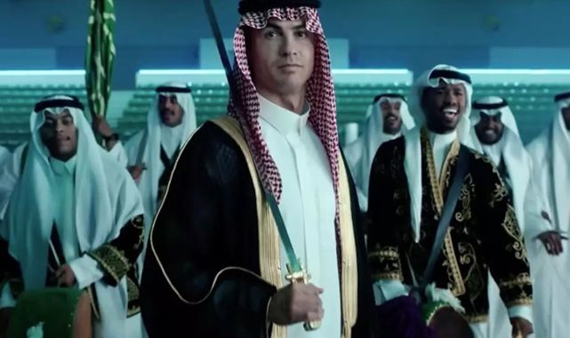 Yeni sözleşmeyi imzaladı! Ronaldo dakikada 36 bin TL kazanacak