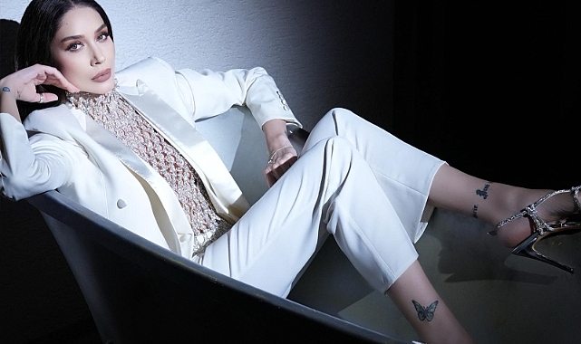 Ece Gürsel'den Yeni Hit: