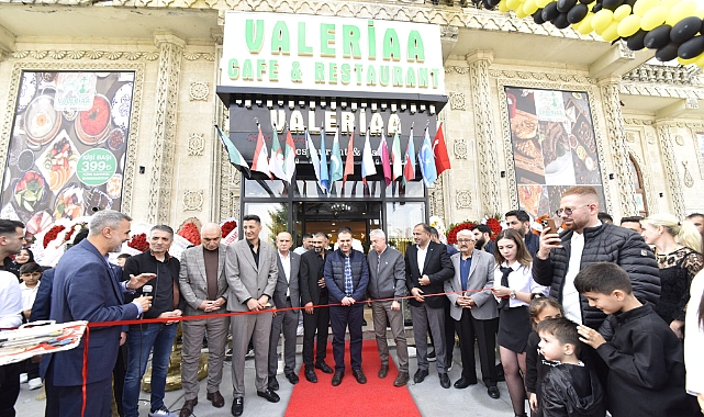 BÜYÜKÇEKMECE'DE YENİ BİR YAŞAM NOKTASI: VALERIAA CAFE GÖRKEMLİ BİR AÇILIŞLA HİZMETE GİRDİ
