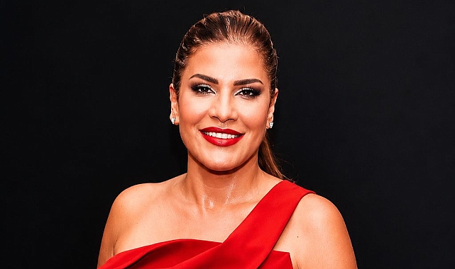 BANU SANVER'E ENMODA INTERNATIONAL AWARDS'TAN DİAMOND AWARD