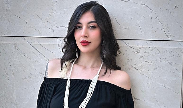 Kıbrıs Podyumlarında Hatice Koçak Fırtınası